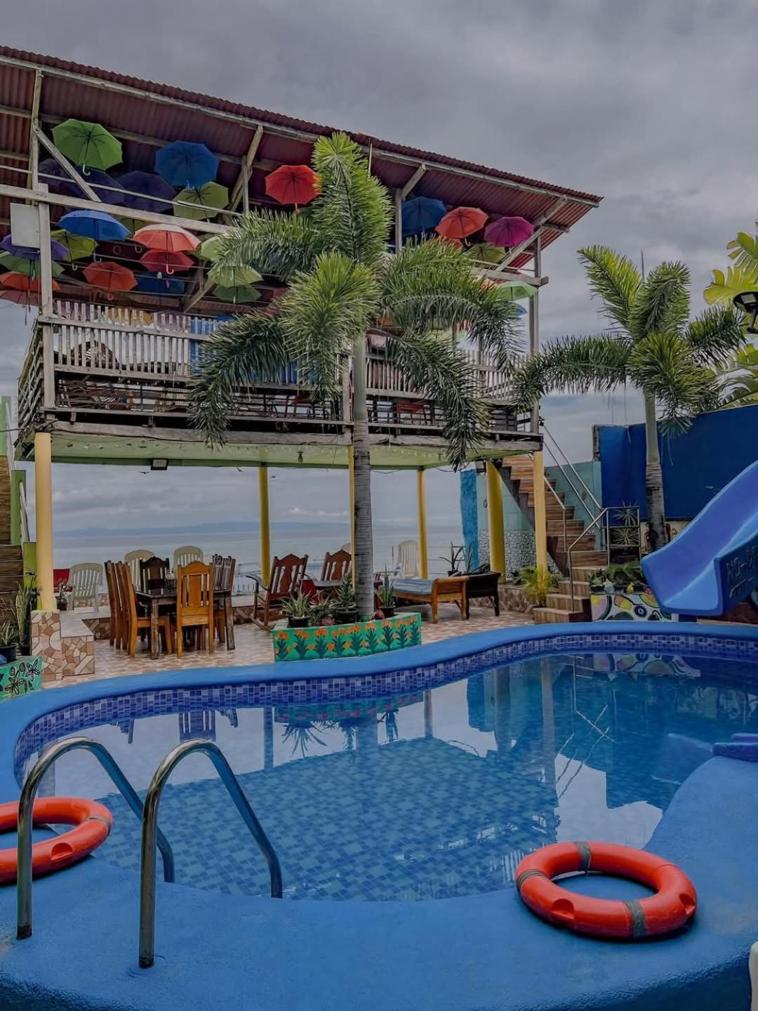Sascha'S Resort Oslob Esterno foto