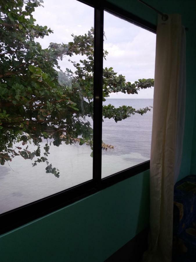 Sascha'S Resort Oslob Esterno foto